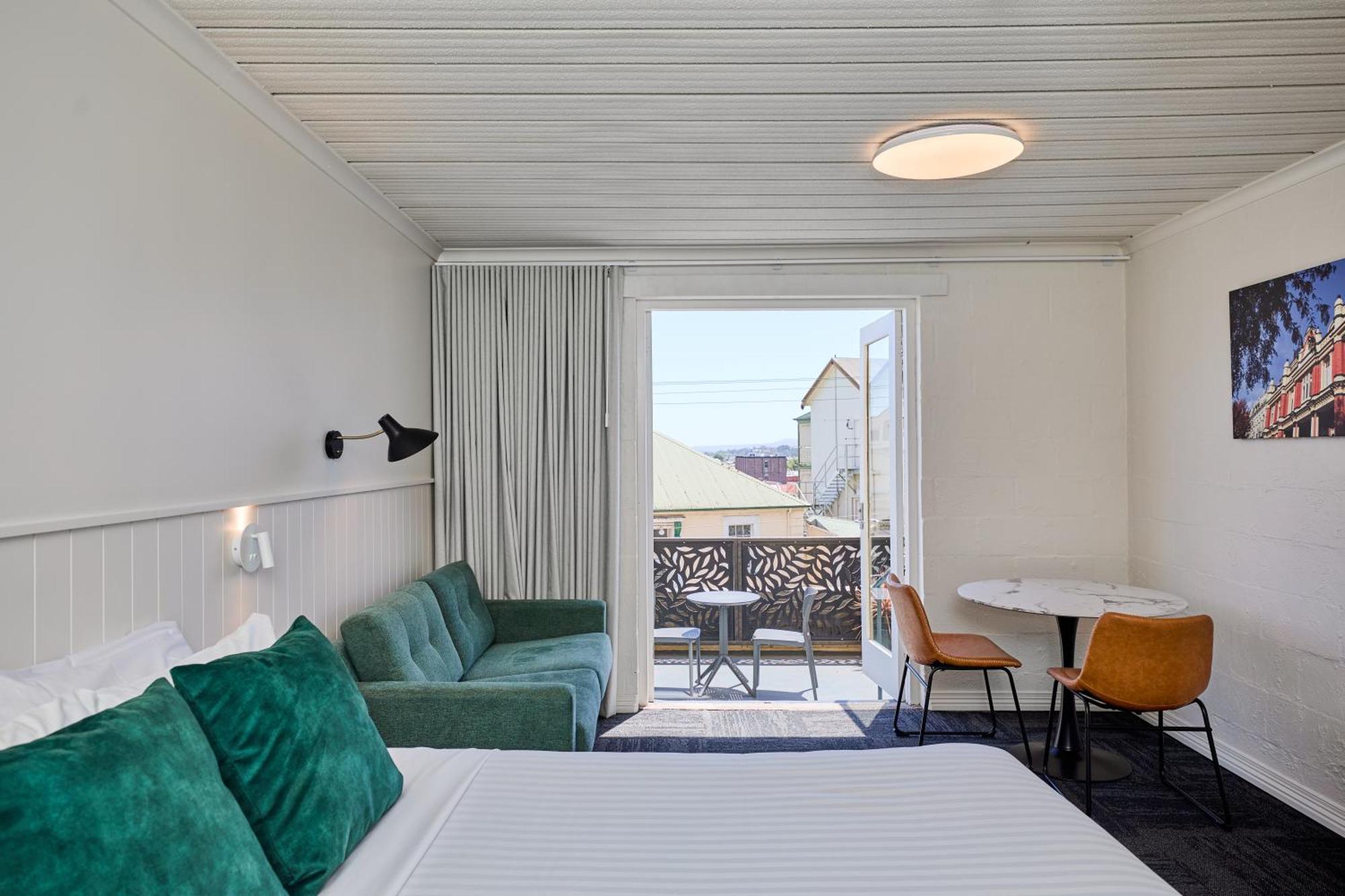 Balmoral On York Hotel Launceston Bagian luar foto