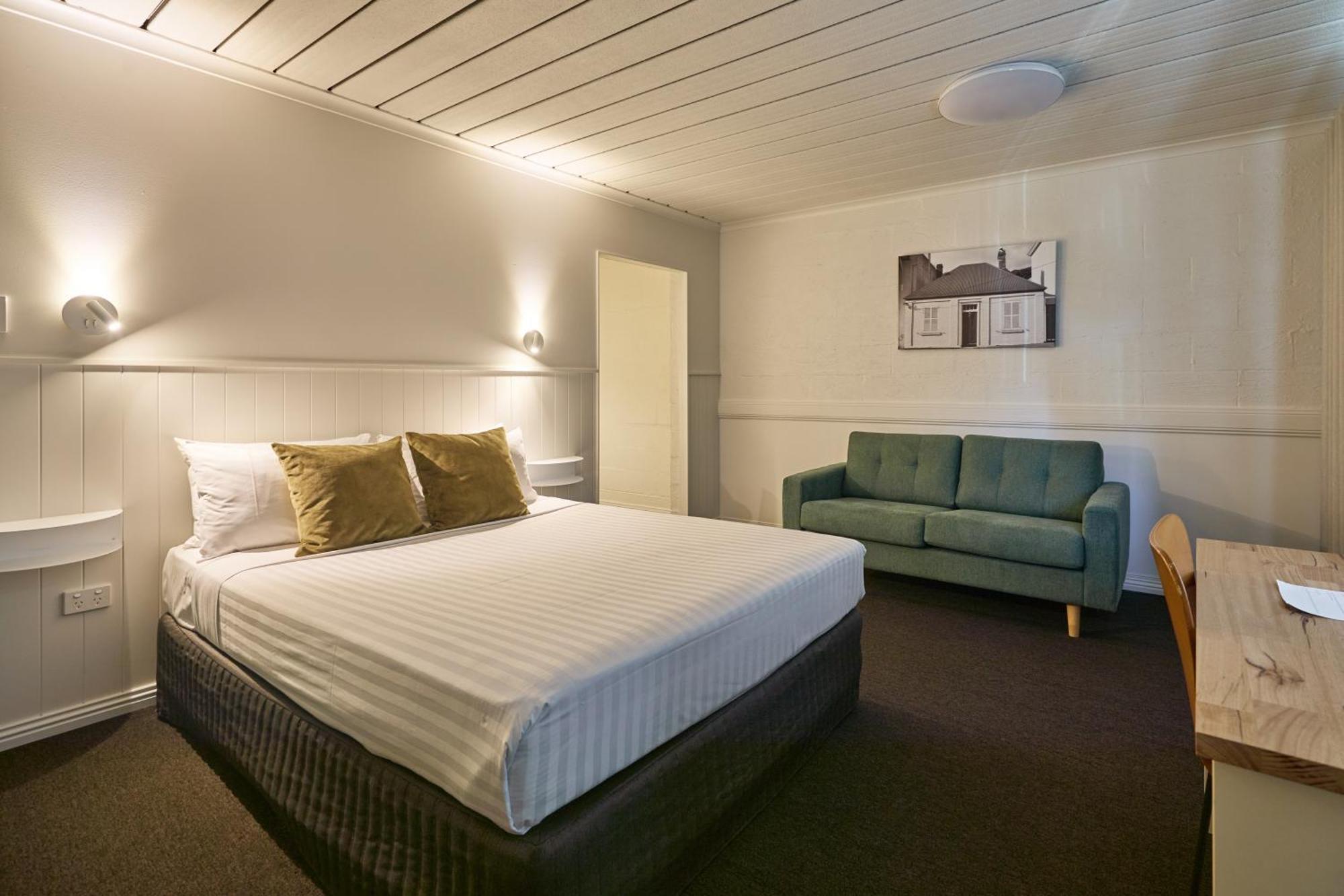 Balmoral On York Hotel Launceston Bagian luar foto